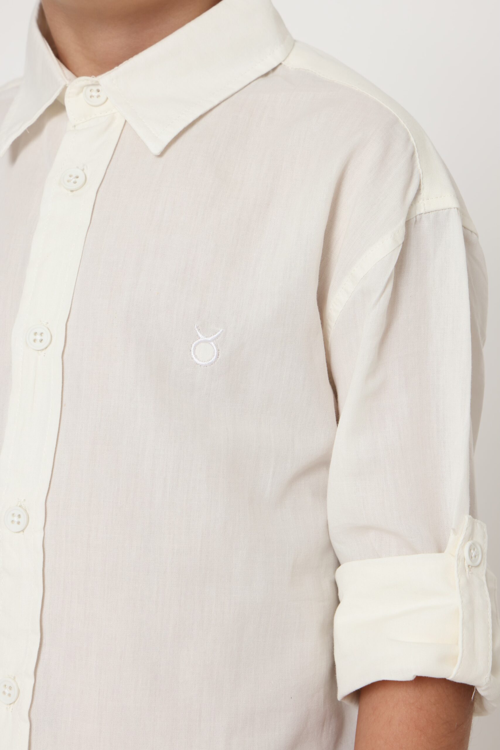 משנית חולצה שיעל